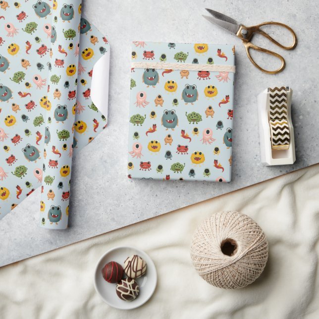 Jungen Niedlicher farbenfroher Monster-Kindergebur Geschenkpapier (Kunsthandwerk)