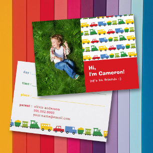 Jungenspielzeug Buntes Transport Kinderfoto Spielt Telefonnummerkarte