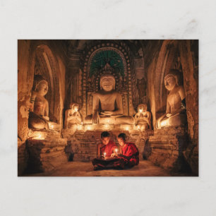 Junger Mönch in den Tempeln von Bagan Postkarte