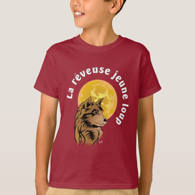 junger träumender Wolf T-Shirt (Vorderseite)
