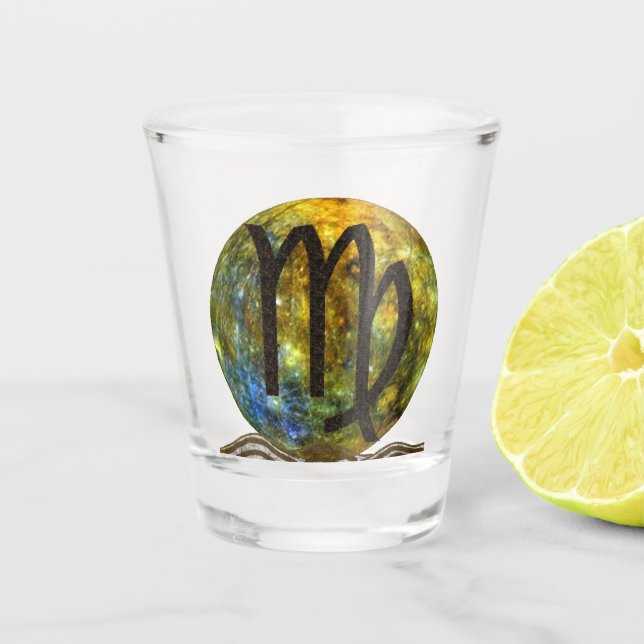 Jungfrau Schnapsglas (Vorderseite)
