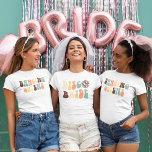 Junggeselinnen-Abschied Disco Bridge Name Custom T-Shirt<br><div class="desc">Bachelorette Disco passende T-Shirts für Ihr Party können Sie leicht anpassen für Ihr Wochenende der Spaß mit den Mädchen vor dem Gelöbnis. Perfekt für andere Veranstaltungen und Geburtstage</div>