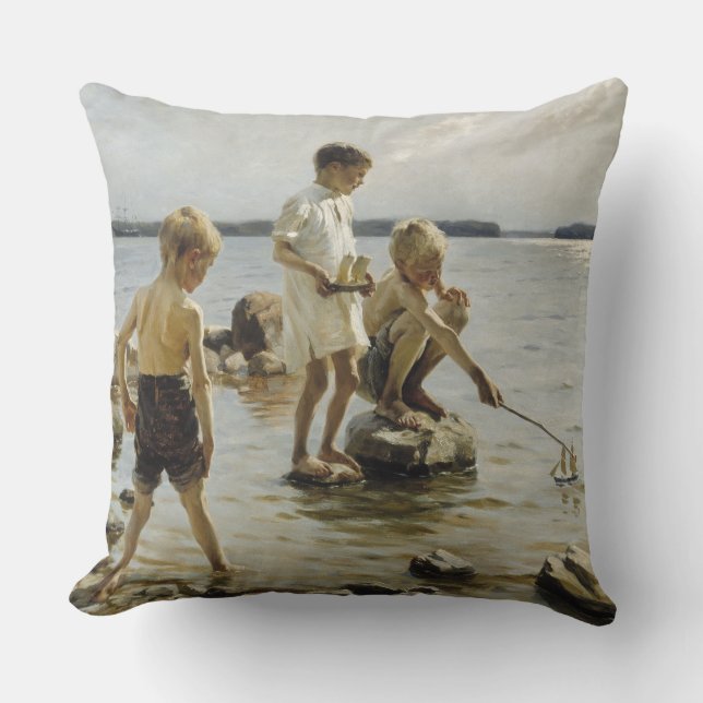 Jungs, die an der Küste spielen (von Albert Edelfe Kissen (Vorderseite)