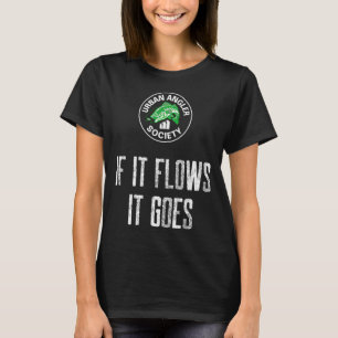 Jungs, tretet zur Seite, lasst ein Mädchen euch ze T-Shirt