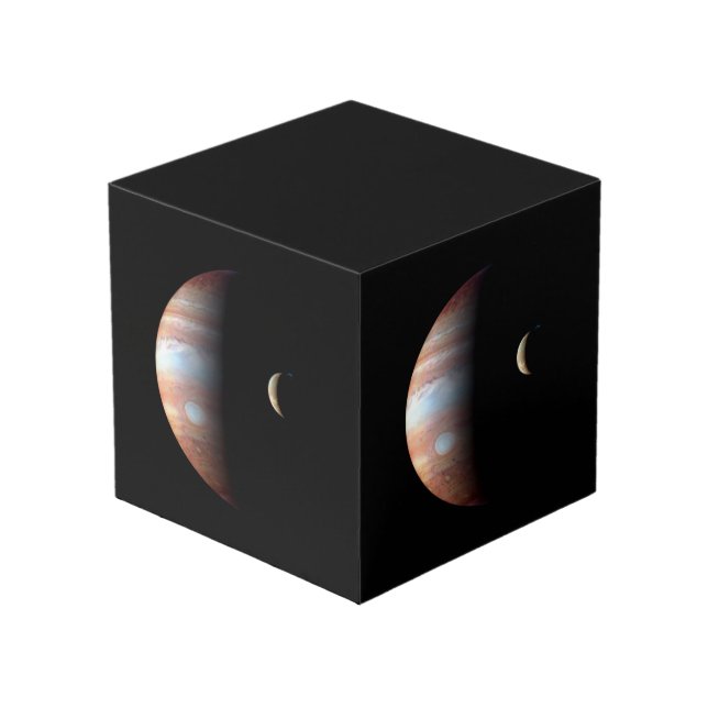 Jupiter Gas Giant Planet & Io Galilean Moon Würfel (Vorderseite Schrägansicht)