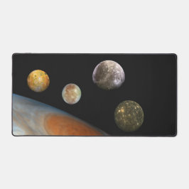 Jupiter und Vier Monde Galiläa Satellites Schreibtischunterlage