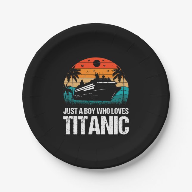 Just A Boy Who Loves Titanic two Pappteller (Vorderseite)
