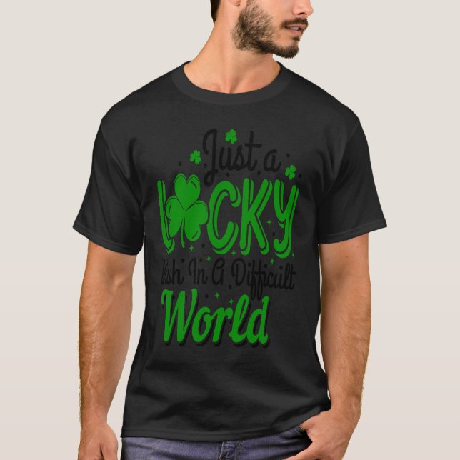 Just a Lucky Wish in a Difficult World C T-Shirt (Vorderseite)