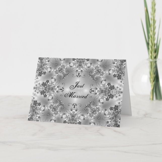 Just Married Announcement Floral B/W Ankündigung (Vorderseite)