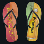 Just Married Beer Beach Flip Flops<br><div class="desc">Nur verheiratet! Bier kippt Flops für die Jungvermählten. Ideal für eine Hochzeitsreise am Strand. Personalisieren und hinzufügen von individuellen Namen und Hochzeitstag.</div>