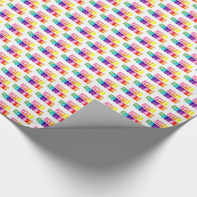 Just Married Colorful Rainbow Typografy Pattern Geschenkpapier (Ecke)