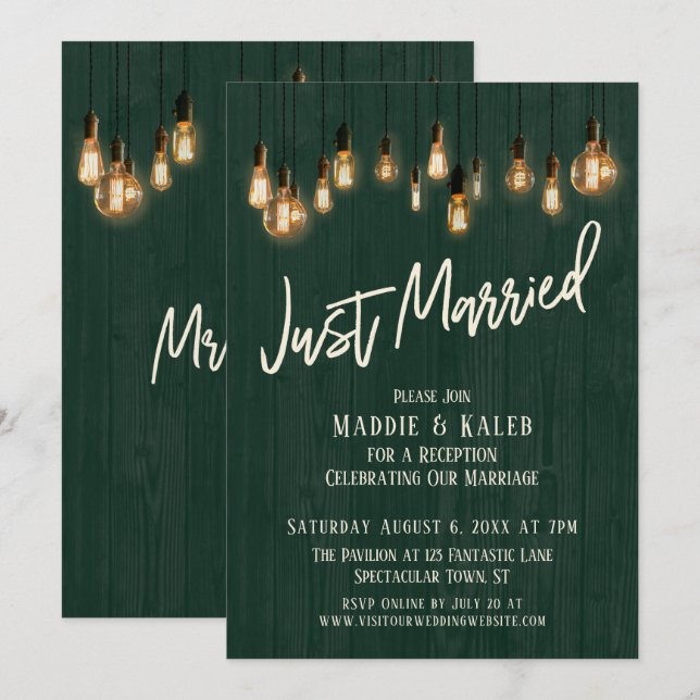 Just Married Dark Green Wood Edison Lights Einladung (Vorne/Hinten)