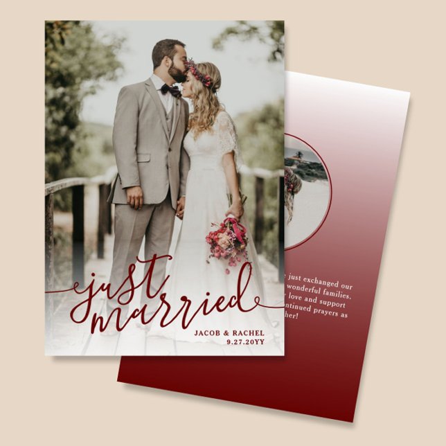 Just Married Dark Red Script Overlay Foto Hochzeit Ankündigung (Von Creator hochgeladen)