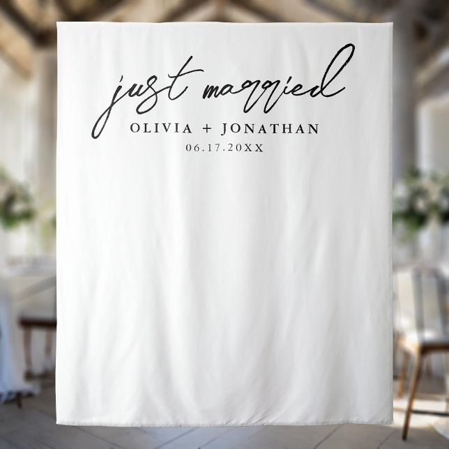 Just Married Elegant Calligraphy Wedding Backdrop Wandteppich (Von Creator hochgeladen)