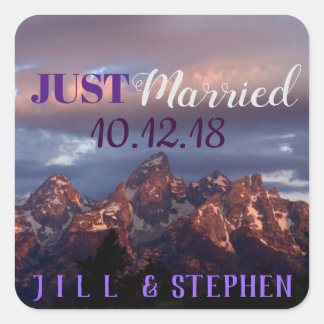 Just Married Lila Teton Sunset Quadratischer Aufkleber