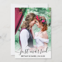Just Married Modern Trendly Script Overlay Card Dankeskarte