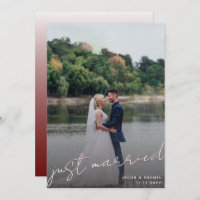 Just Married Script Overlay Dark Red Foto Wedding