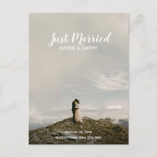 Just Married Wedding Announcement Modernes Elegant Postkarte (Vorderseite)