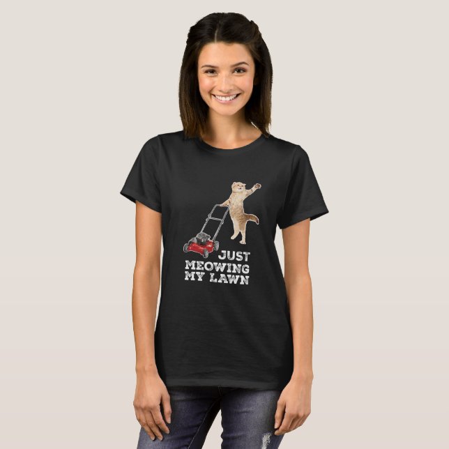 Juste Meowing ma pièce en t drôle de T-shirt de (Devant entier)