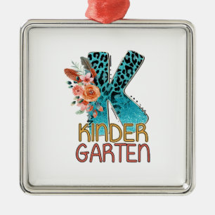 K Kinder Garten Teacher Ornament Aus Metall