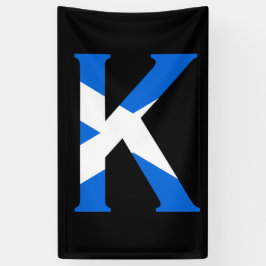 K Monogram überlagert auf schottischer Flagge (v) Banner