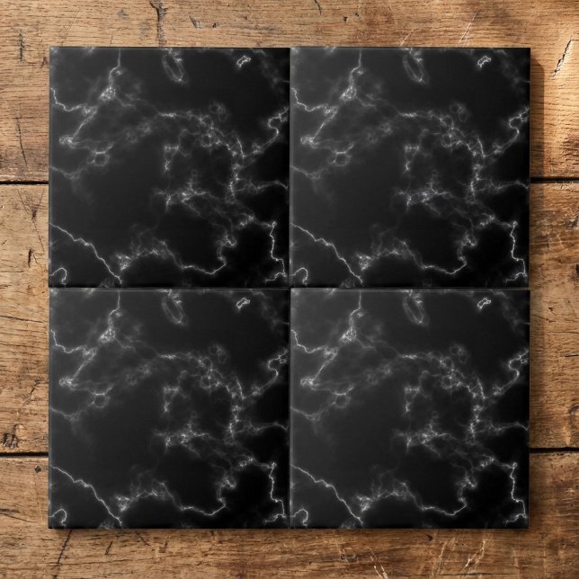 Kachel mit schwarzer Marmorwirkung (Black marble effect tile.)