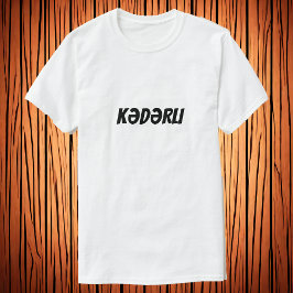 Kaderli | Triste en T-shirt azerbaïdjanais