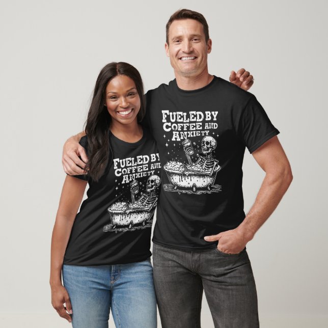 Kaffee Angst Skelett Badewanne Funny T-Shirt (Unisex)