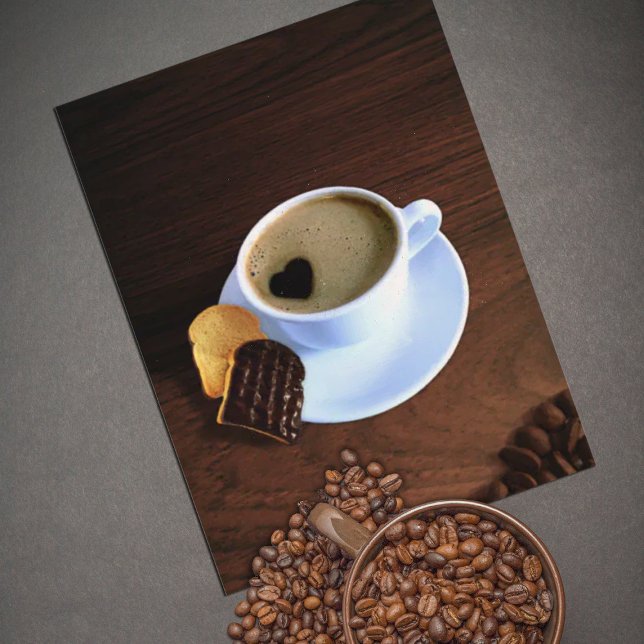 Kaffee-Cup mit herzenförmigen Schaumstoffen Postkarte (Von Creator hochgeladen)