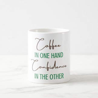 Kaffee in der einen Hand Vertrauen in die andere Kaffeetasse