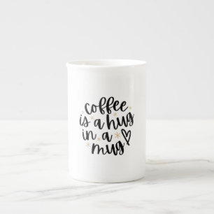 Kaffee ist ein Schluck in einer Tasse Funny Coffee