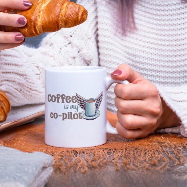 Kaffee ist mein Co-Pilot Jumbo-Tasse (Von Creator hochgeladen)