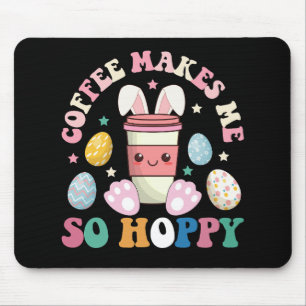 Kaffee macht mich so hoppeliges Häschen-Kaninchen  Mousepad