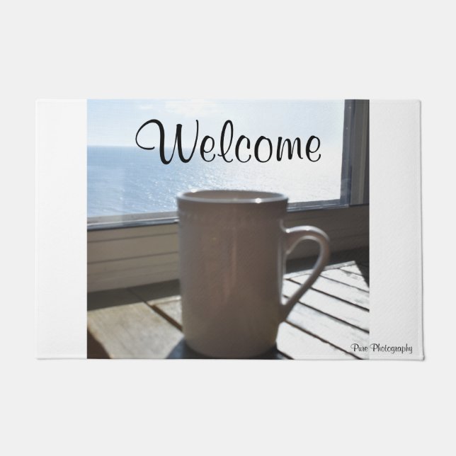 Kaffee mit Ozeanblick Fußmatte (Vorderseite)