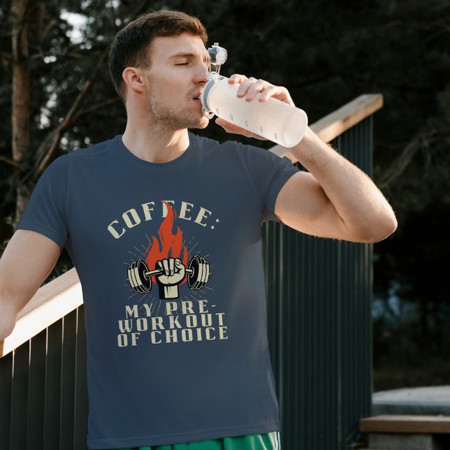 Kaffee Pre-Workout Black Red Grunge Fitness T-Shirt (Von Creator hochgeladen)