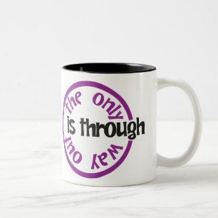 Kaffee-Tasse - der einzige Ausweg ist durch Zweifarbige Tasse