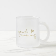 Kaffee-Tasse des gutenmorgens im Gold