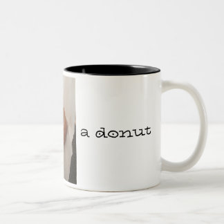 Kaffee und eine Krapfen-Tasse Zweifarbige Tasse
