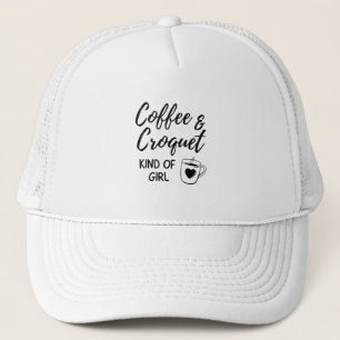 Kaffee und Krokett irgendwie Mädchen. Truckerkappe