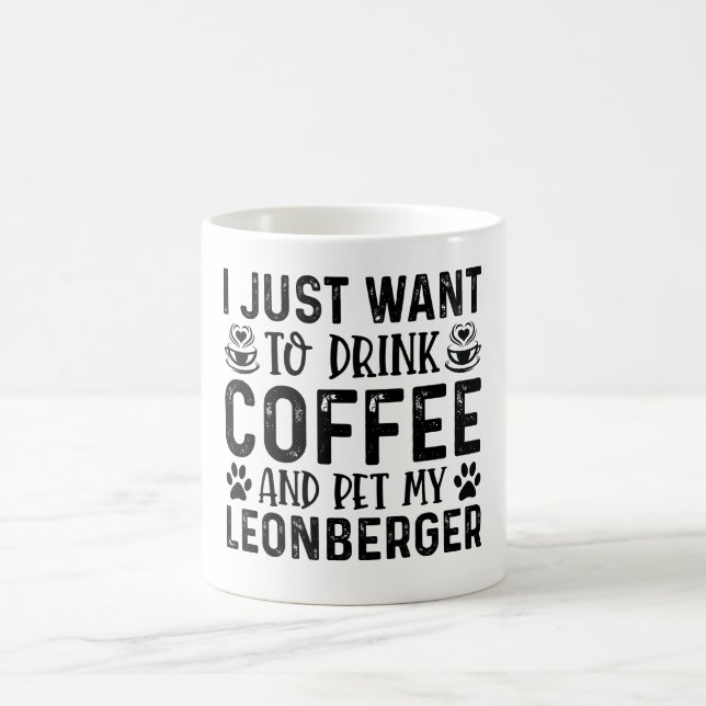 Kaffee und Leonberger Dog Funny Kaffeetasse (Mittel)