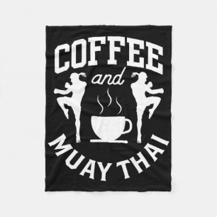 Kaffee und Muay Thai Hobbykämpfer Martial Arts Bo Fleecedecke