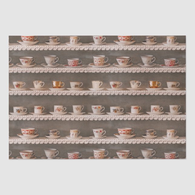 Kaffee- und Teebeutel auf einem Sofa Niedliches Fo Seidenpapier (Vorderseite)