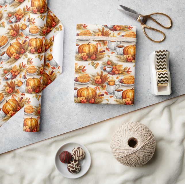 Kaffeesorten und Kürbisgewürze im Herbst Geschenkpapier (Kunsthandwerk)