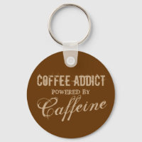 Kaffeesüchtige mit Coffein-Schlüsselanhängern