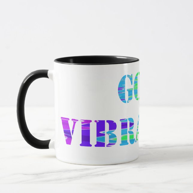 Kaffeetasse mit GOOD VIBRATIONEN Aufschrift (Links)
