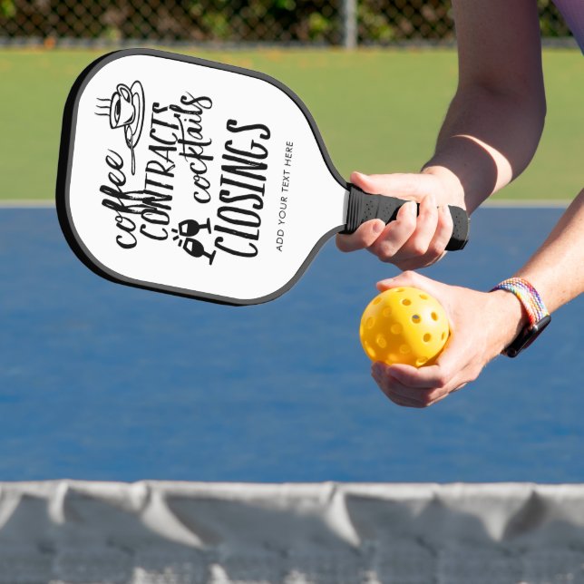 Kaffeeverträge Cocktails schließen Realtor Pickleball Schläger (InSitu)