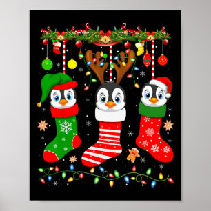 Kaiser Pinguin in Weihnachtssocken Lights Pinguin Poster