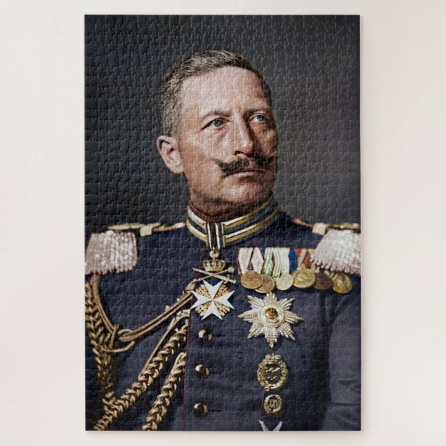 Kaiser Wilhelm II. 1908 eingefärbt (Vertikal)