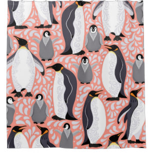 Kaiserpinguine und ihre Naben auf einem rosa Muste Duschvorhang