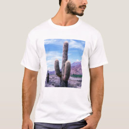 Kakteen in der Provinz Jujuy - Nordargentinien T-Shirt